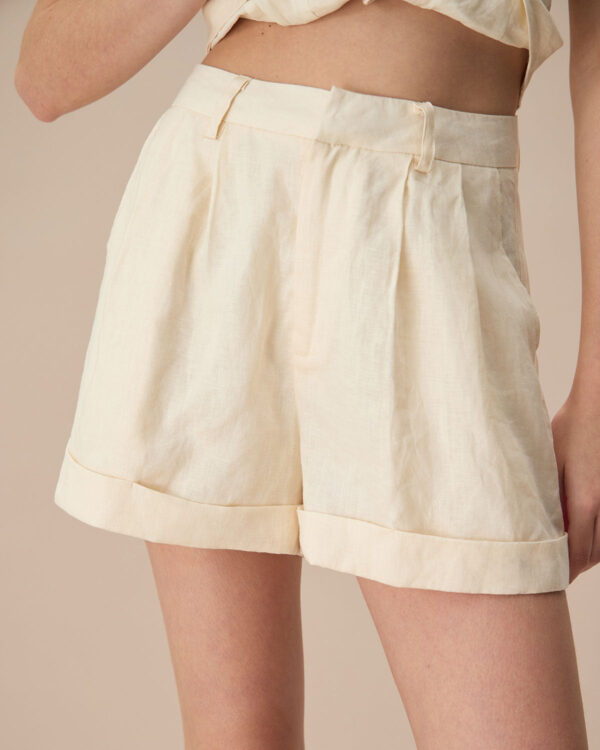 Apricot High-Waisted Pleated Shorts