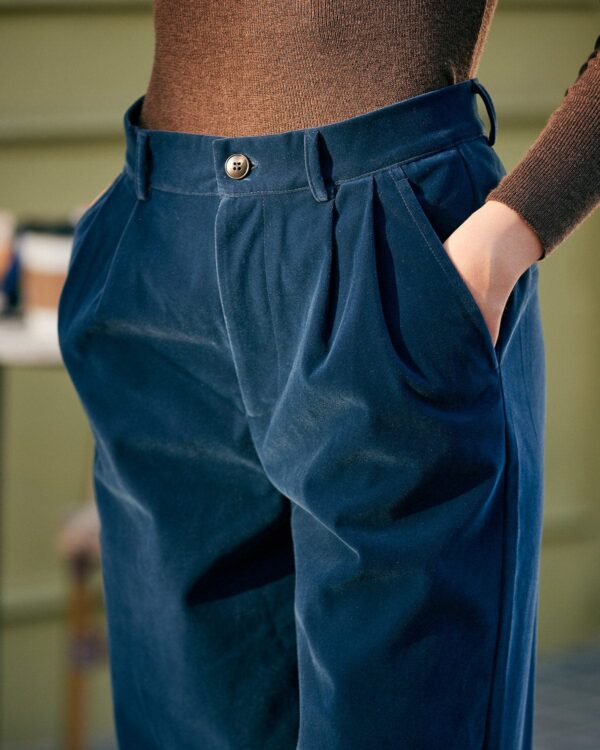 High Waisted Pleated Wide Leg Pants - Image 2